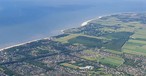 Luftaufnahme Flughafen Wyk: Der Flugplatz soll erhalten werden.