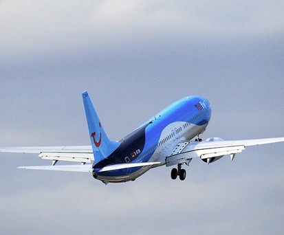 Jet von Tuifly: Die Airline wird zur Kasse gebeten.