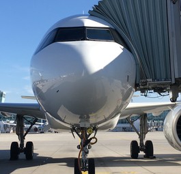 Lufthansa-Jet in München: Fliegen Piloten bald leihweise für eine andere Airline?