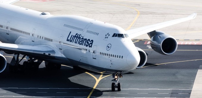 Lufthansa Boeing 747: Eight Boeing 747-400 and 19 Boeing 747-8 are still in the fleet.