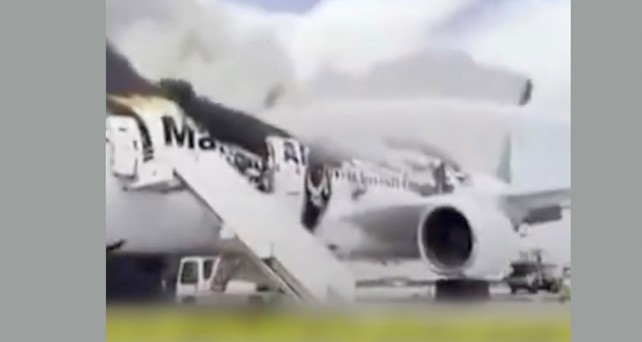 Zerstörter Flieger von Mahan Air: Insgesamt wurden im Krieg gemäß der Regierung in Teheran 100 zivile Flugzeuge getroffen.