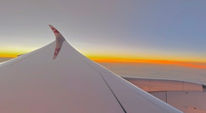 Der Sonnenaufgang auf dem ersten Flug des Airbus A350 von Swiss: Naturschauspiel über dem Piemont.