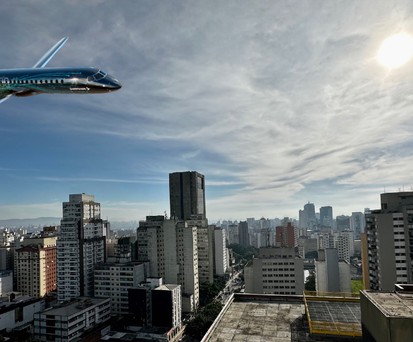 Embraer-Turboprop über São Paulo: Bis der Flieger fliegt, wird noch einige Zeit vergehen.