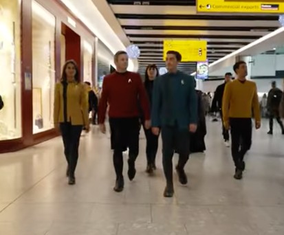 Was eine Star-Trek-Crew in Heathrow zu suchen hatte