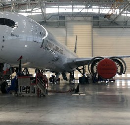 Airbus A350-1000: Das Flugzeug wurde nun erstmals ausgeliefert.