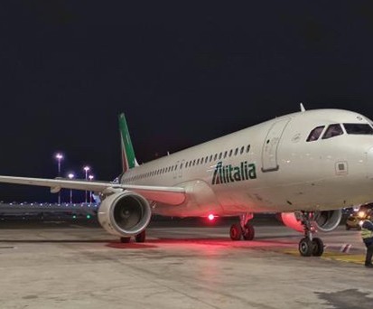 Der Airbus A320 mit dem Kennzeichen EI-DSV absolvierte den letzten Flug von Alitalia.