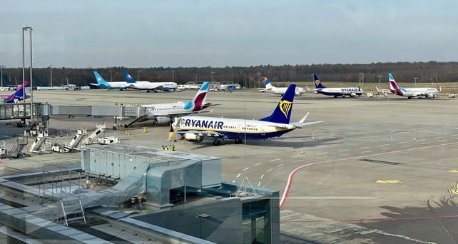 flughafen koeln bonn vorfeld