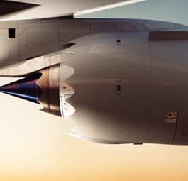 Triebwerk einer Boeing 747-8: Flüge nach Asien werden nun umgeleitet.