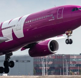 Wow Air Airbus A330