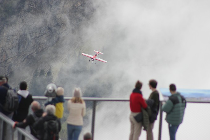 Als Zuschauer ganz nah bei den Flugzeugen