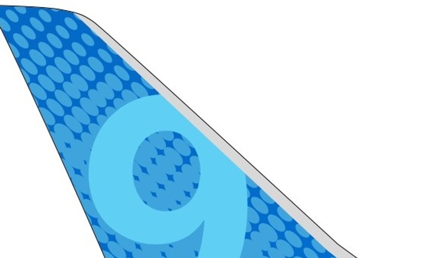 ticker-boeing-777-9x