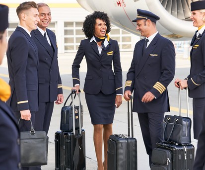 Aktuelle Uniformen von Lufthansa: Wann werden sie abgelöst?