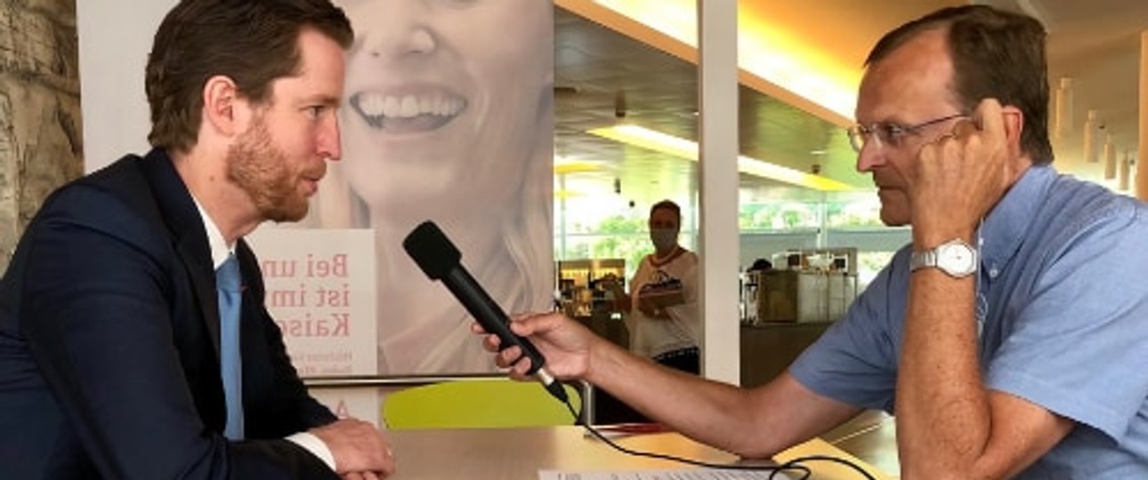 Alexis von Hoensbroech (links) im Gespräch mit Michael Csoklich