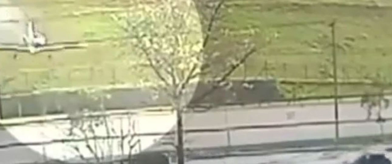 Sicherheitskameras filmten den Unfall.