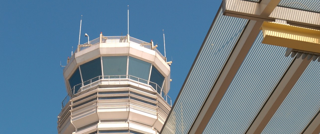 Tower am Reagan National Airport: Der Lotse war genervt.