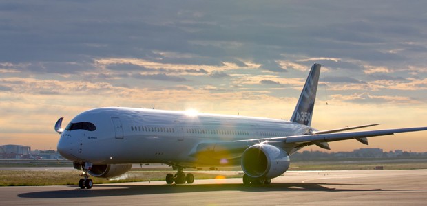 Prototyp des A350: Das vierte Modell bekommt einen potenten Sponsor.