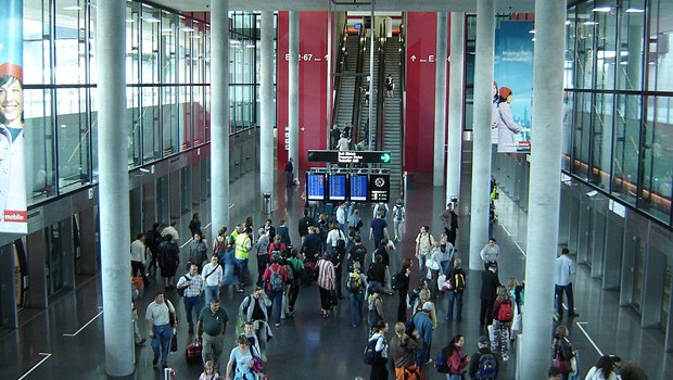 Der Flughafen Zürich landet auf Platz acht und ist einer von drei europäischen Airports in den Top Ten.