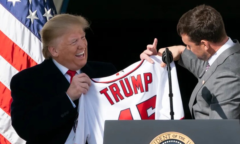 Trump will, dass Flughafen nach ihm benannt wird