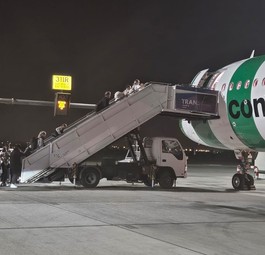 Ein Airbus A321 Neo am 6. März in Muscat: Condor für im Auftrag der Bundesregierung Rückholflüge durch.