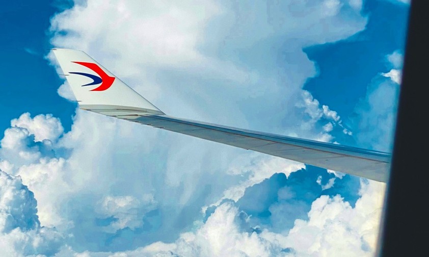 Blick aus einem Airbus A330 von China Eastern: Vorerst nicht auf dem Weg nach Wien.