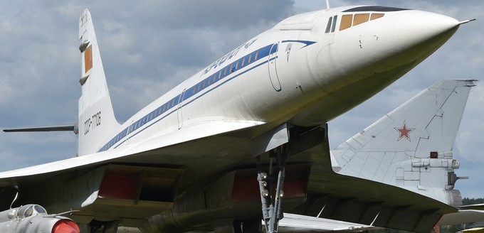 Als Denkmal überlebten einige weitere Tu-144. So wie hier zu sehen im Museum der russischen Streitkräfte in Monino bei Moskau.