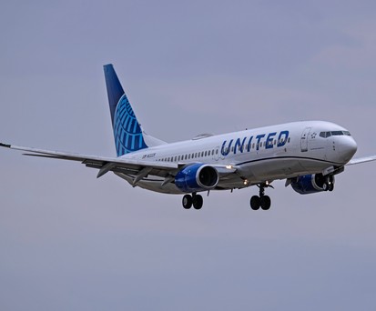 united airlines boeing 737 800