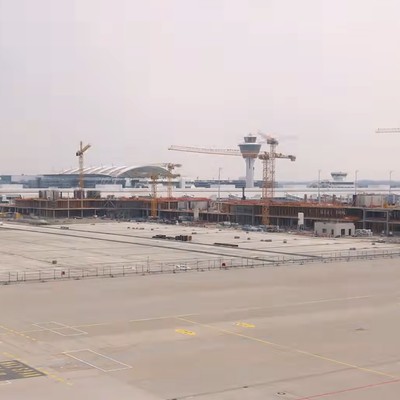 Der Flughafen München steht kurz vor der Eröffnung von Pier 1: Ein Video zeigt den gesamten Bauverlauf. 