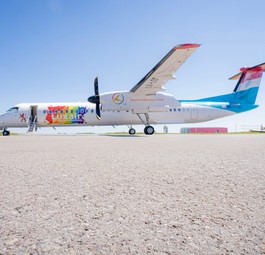 Der sogenannte Pride-Flieger von Luxair.