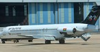 Maschine von Air Burkina im Jahr 2013: Damals waren noch McDonnell Douglas MD-87 im Einsatz, heute sind es Embraer 170.