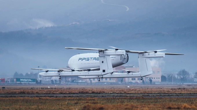 Der Erstflug der Nuuva V300 im Januar in Italien.