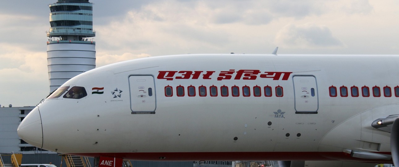 Dreamliner von Air India am Flughafen Wien: Die Airline kommt künftig nur noch zum Tanken nach Wien.