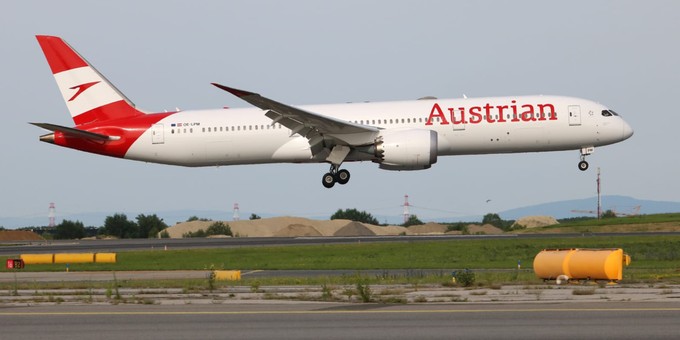 Die OE-LPM bei der Landung in Wien am 20. Juni 2024: Die ...