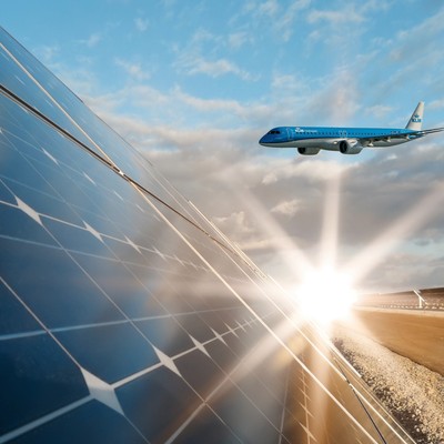 klm embraer e195 klm solarpark