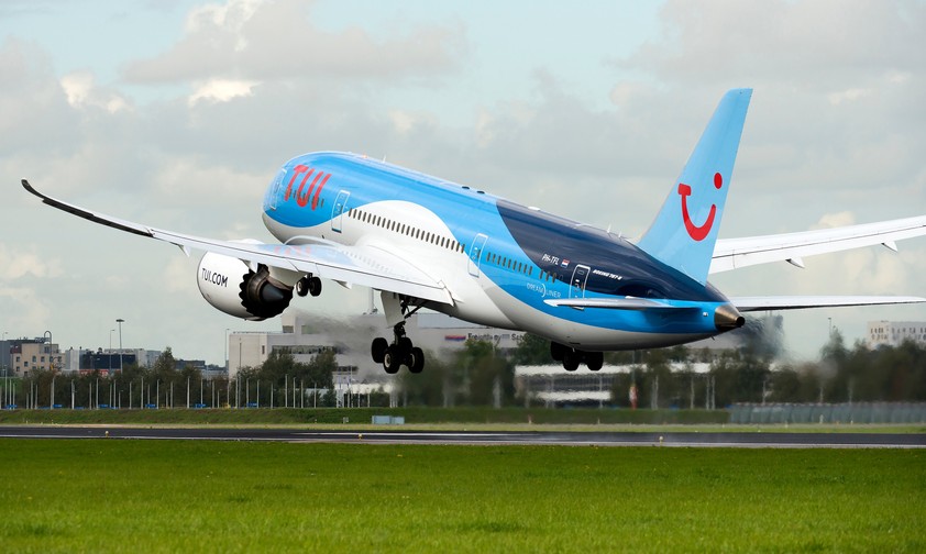 Boeing 787-8 der niederländischen Tui: Transportiert bis zu 305 Reisende in zwei Klassen.
