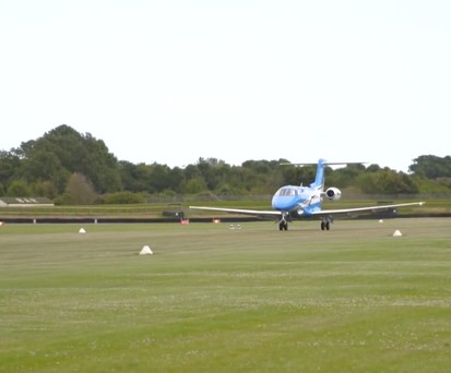 Der PC-24 kann auch Gras