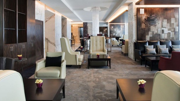Platz 3: Emirates First Class Lounge, Dubai. Essen à la carte, ein Wellness-Bereich, beste Unterhaltung finden sich in dieser Lounge.