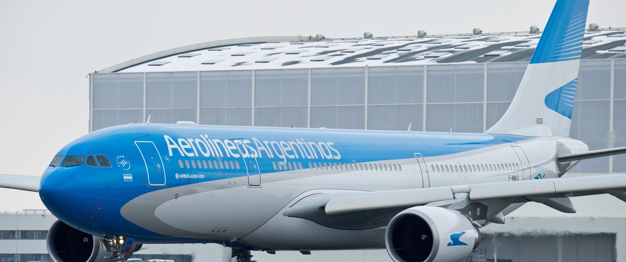 Jet von Aerolíneas Argentinas: Streiks und Treibstoffkosten belasten die Airline.