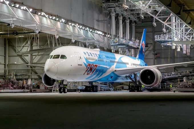 Der besondere Dreamliner geht an China Southern Airlines.