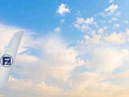 Winglet einer Fischer Boeing 737: Die Airline plant in diesem Jahr ihr erneutes Comeback.