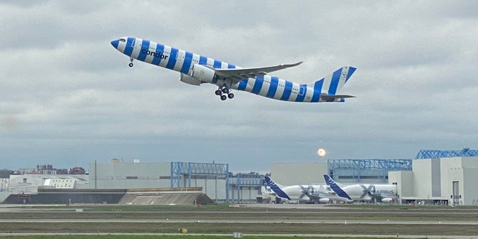 Die Ablösung für die Boeing 767 bei Condor: Airbus A330-900 - hier einer beim Testflug bei Airbus in Toulouse.