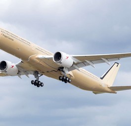 Der Airbus A350-1000 ULR beim Erstflug: Gemacht für Qantas' Project Sunrise.