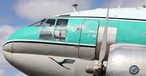 Zur Flotte von Buffalo Airways gehören vor allem oldtimer. So etwa diese Curtiss C-46 Commando, die früher einmal für Lufthansa geflogen war.