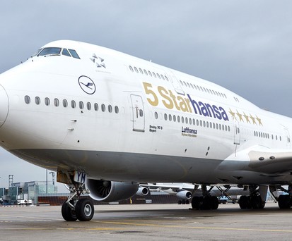Boeing 747 von Lufthnasa im Jahr 2018: Der fünfte Stern ist weg.