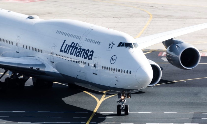 Lufthansa Boeing 747: Eight Boeing 747-400 and 19 Boeing 747-8 are still in the fleet.
