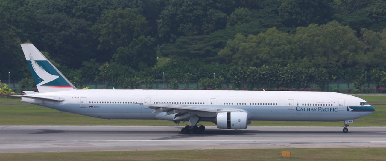 Boeing 777-300 ER von Cathay Pacific:  Musste in Hongkong heftig bremsen.