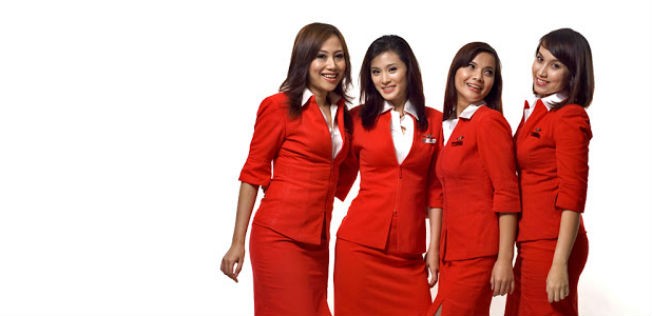 Uniformen von Air Asia: Den Politikern zu sexy.