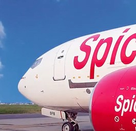 Frachter von Spicejet: Ausbau mit Vierstrahler.