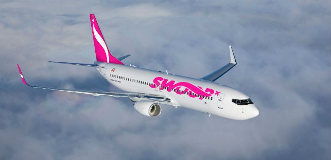 Flieger in den Farben von Swoop: So kommt die neue Airline daher.