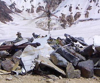 Blick auf den Unglücksstelle: Von den 45 Menschen an Bord überlebten 16 den Absturz und die Zeit in den Anden.