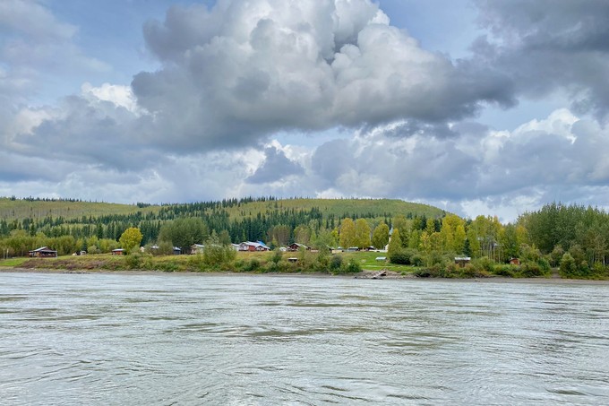 Moosehide Moosehide, ein Siedlungsort der indigenen Hän nördlich von Dawson City